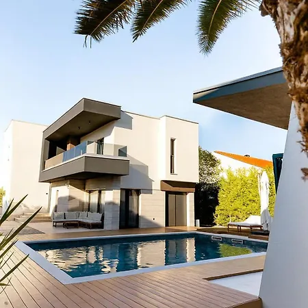 Positiva By Tourist Adria Group فيلة