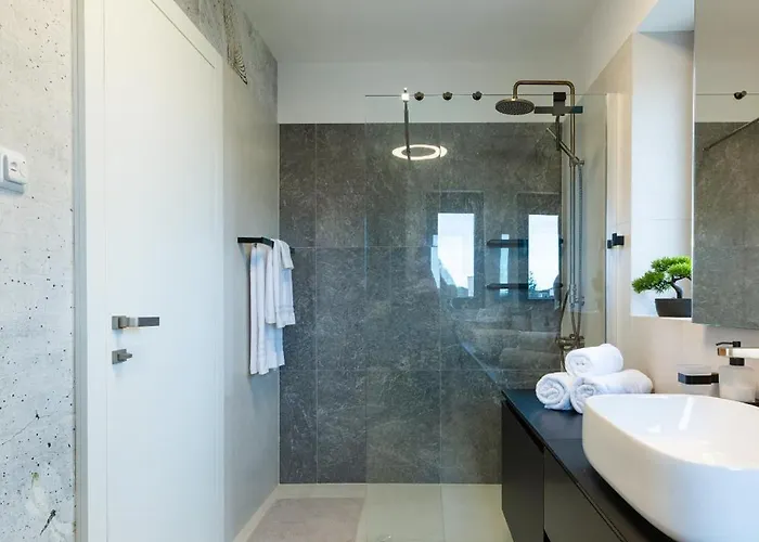 빌라 Positiva By Tourist Adria Group *