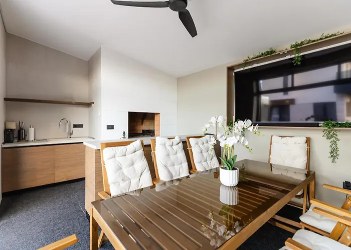 Villa Positiva By Tourist Adria Group Vir